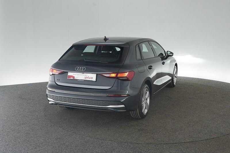 Second-hand Audi A3 Advanced 150 CP (110 kW) 2025 Gri Berlinǎ