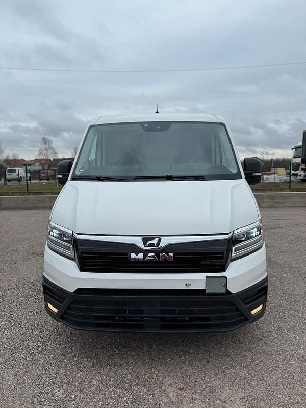Weiß Gebraucht 2019 MAN TGE Van | 13.500 € (Guter Preis) - Bild 1/4