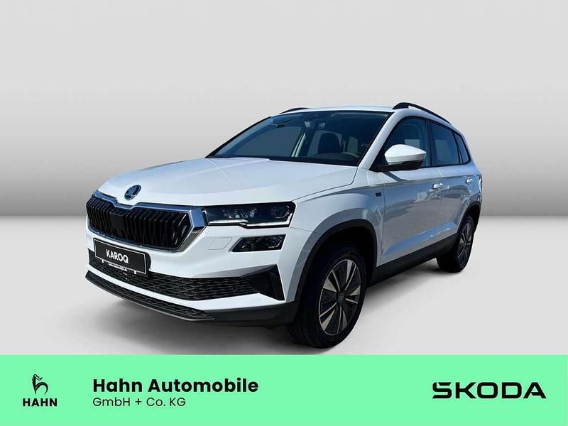 Weiß Gebraucht 2025 Skoda Karoq Tour SUV | 43.890 € (Teuer) - Bild 1/1