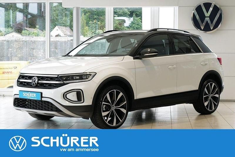 Pure white Gebraucht 2025 VW T-Roc Style SUV | 37.987 € (Guter Preis) - Bild 1/4