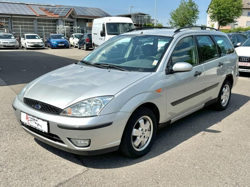 Grau Gebraucht 2002 Ford Focus Kombi | 1.499 € (Fairer Preis) - Bild 1/4