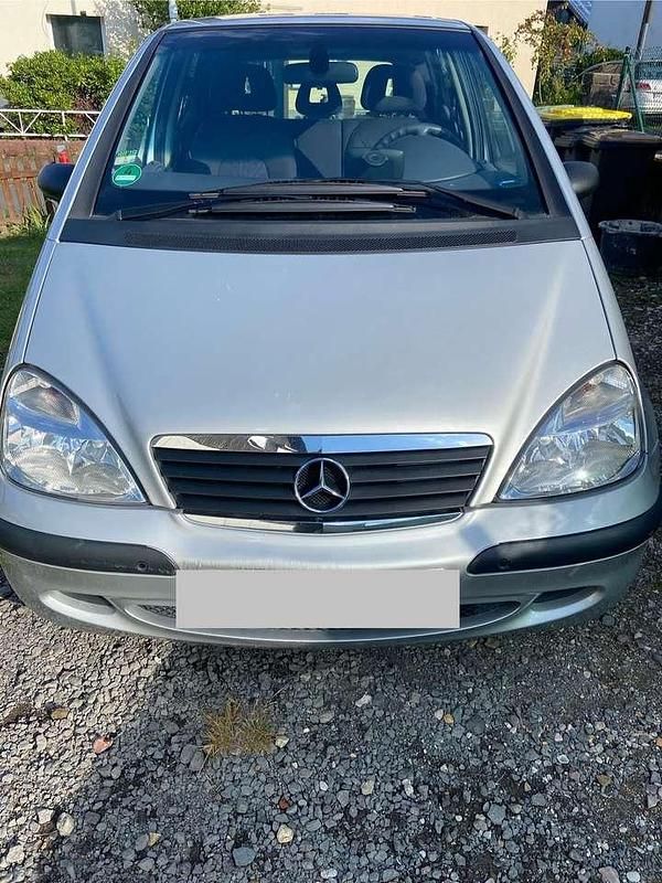 Silber Gebraucht 2003 Mercedes A160 Classic Kleinwagen | 1.400 € (Fairer Preis) - Bild 1/4