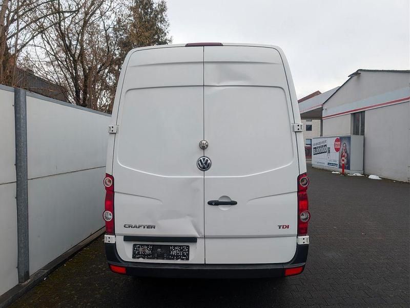 Gebraucht VW Crafter 163 PS (119 kW) 2015 Weiß Van