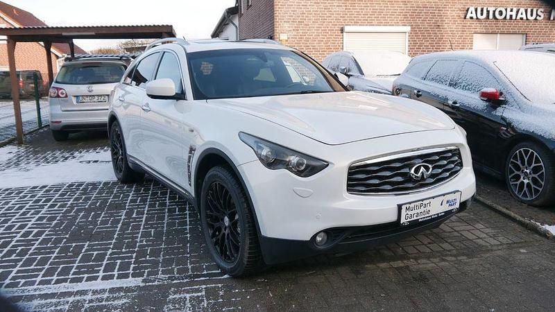 Weiß Gebraucht 2012 Infiniti Fx30 SUV | 8.990 € (Superpreis) - Bild 1/4