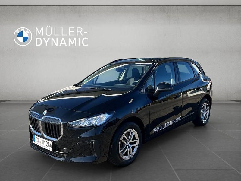 Schwarz ii Gebraucht 2025 BMW 216 Active Tourer Van / Kleinbus | 29.470 € (Fairer Preis) - Bild 1/4