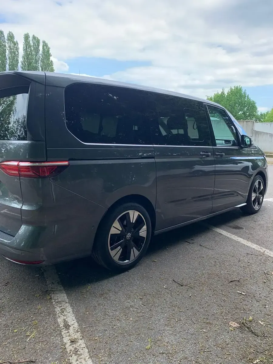 Occasion VW T7 150 ch (110 kW) 2025 Gris Van