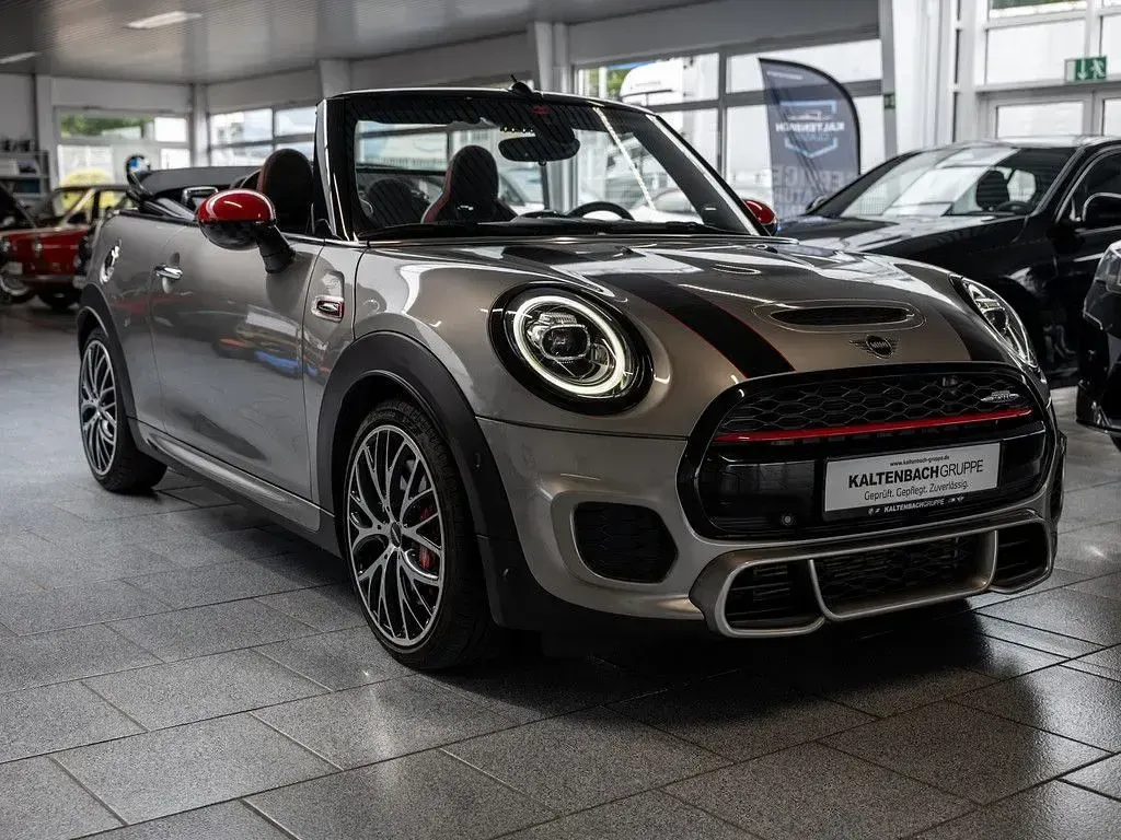 Gebraucht Mini John Cooper Works Cabriolet Chili 231 PS (169 kW) 2018 Silber Cabrio