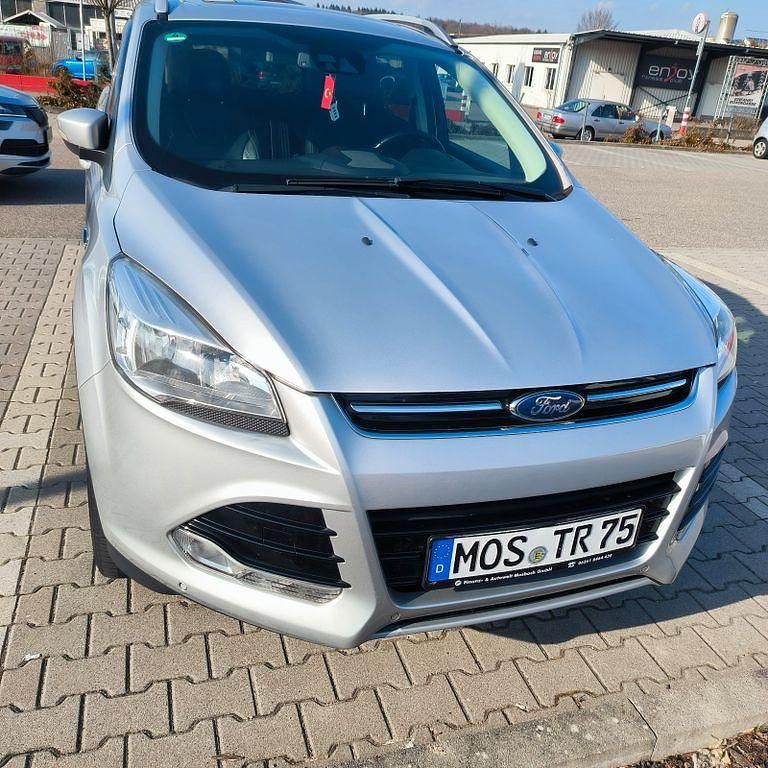 Gebraucht Ford Kuga Titanium 179 PS (131 kW) 2014 Silber SUV