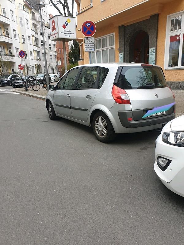 Silber Gebraucht 2007 Renault Scénic II Van / Kleinbus | 1.500 € (Guter Preis) - Bild 1/4
