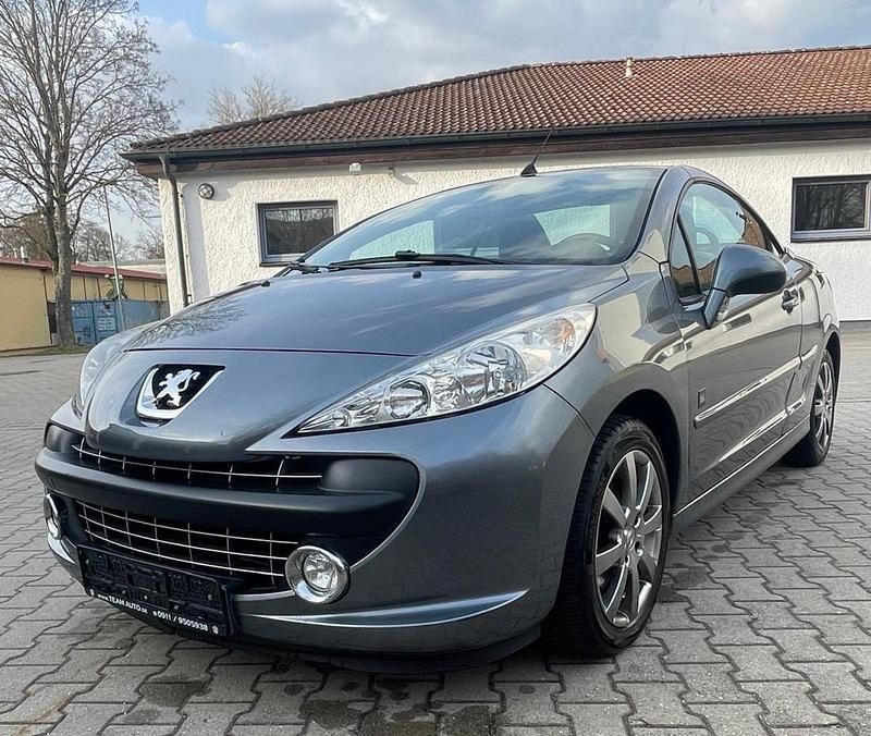 Gebraucht Peugeot 207 CC 120 PS (88 kW) 2009 Grau Cabrio