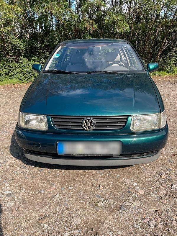 Grün Gebraucht 1998 VW Polo Kleinwagen | 1.200 € - Bild 1/4