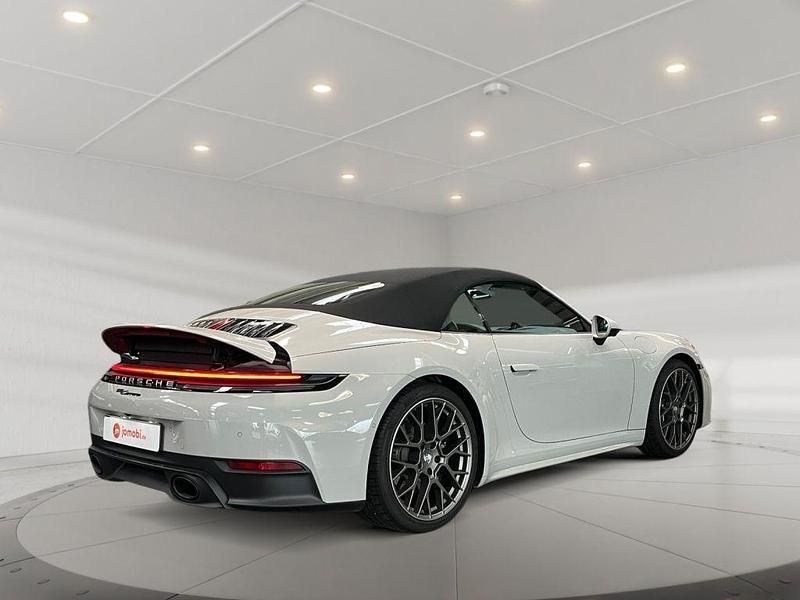 Gebraucht Porsche 911 Carrera Cabriolet 394 PS (289 kW) 2025 Kreide Cabrio