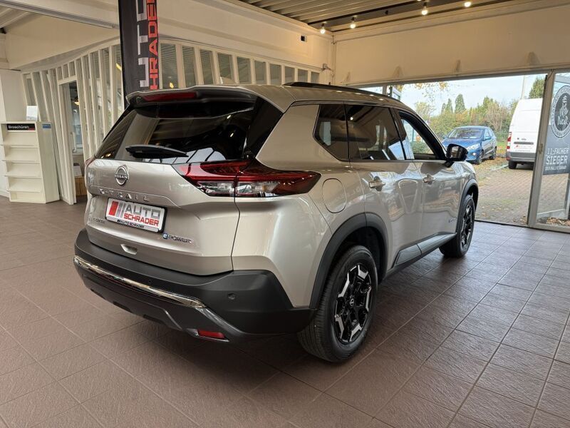 Gebraucht Nissan X-Trail 158 PS (116 kW) 2024 Silber SUV