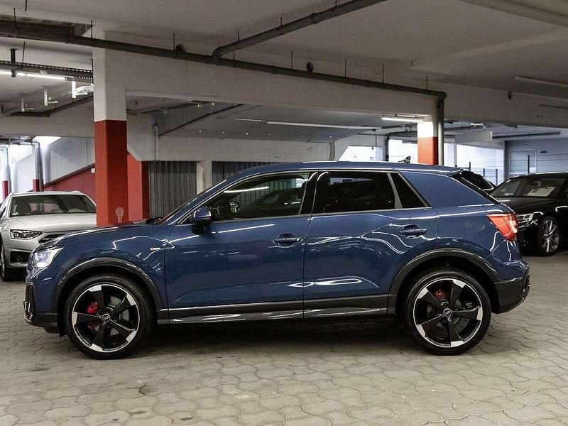 Gebraucht Audi Q2 S-Line 150 PS (110 kW) 2025 Ascariblau metallic SUV