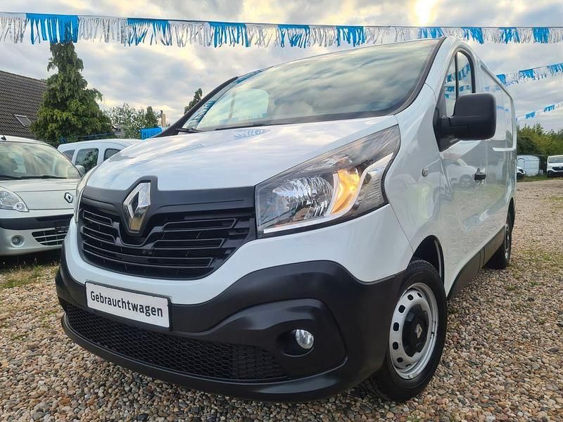 Weiß Gebraucht 2019 Renault Trafic Komfort Van | 10.500 € (Guter Preis) - Bild 1/4
