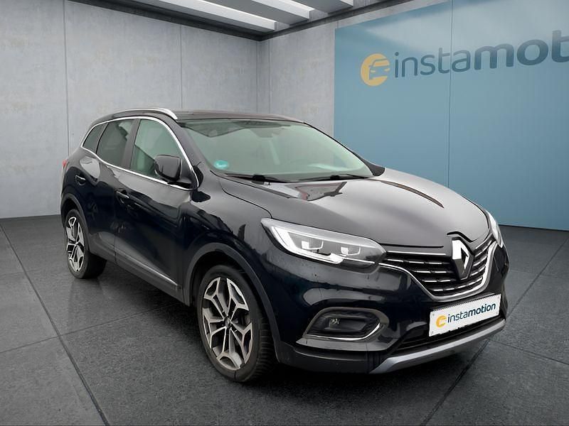 Gebraucht Renault Kadjar Techno 158 PS (116 kW) 2022 Schwarz SUV