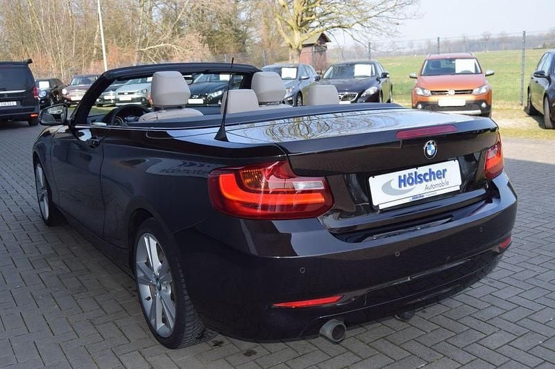 Gebraucht BMW 218 Performance 136 PS (100 kW) 2015 Schwarz Cabrio