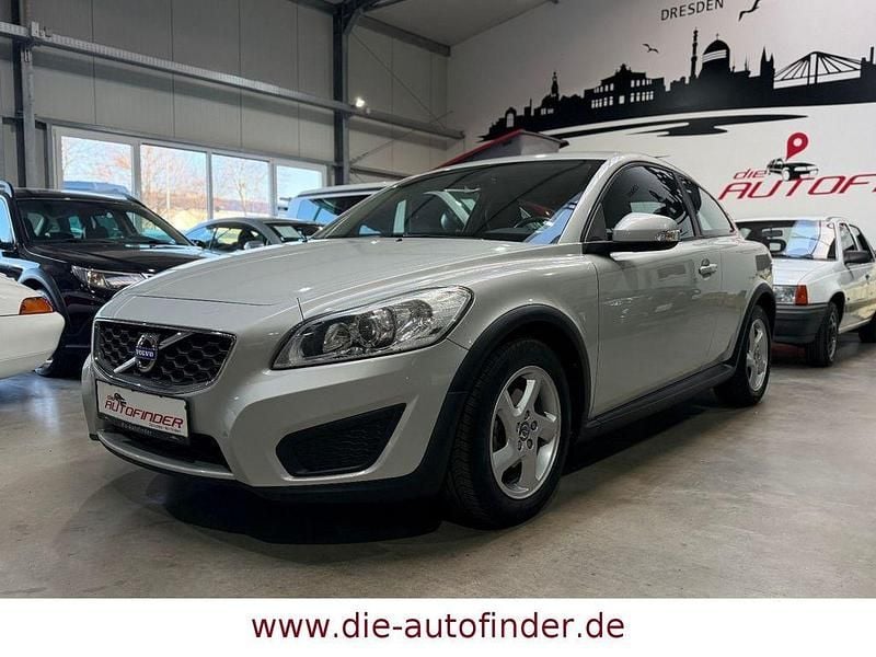Gebraucht Volvo C30 Kinetic 101 PS (74 kW) 2010 Weiß Kleinwagen