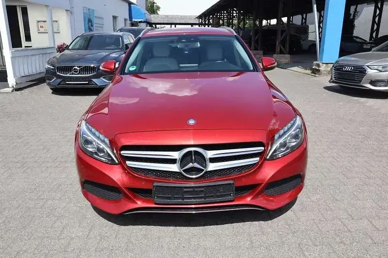 Gebraucht Mercedes C220 Avantgarde 170 PS (125 kW) 2014 Other Kombi