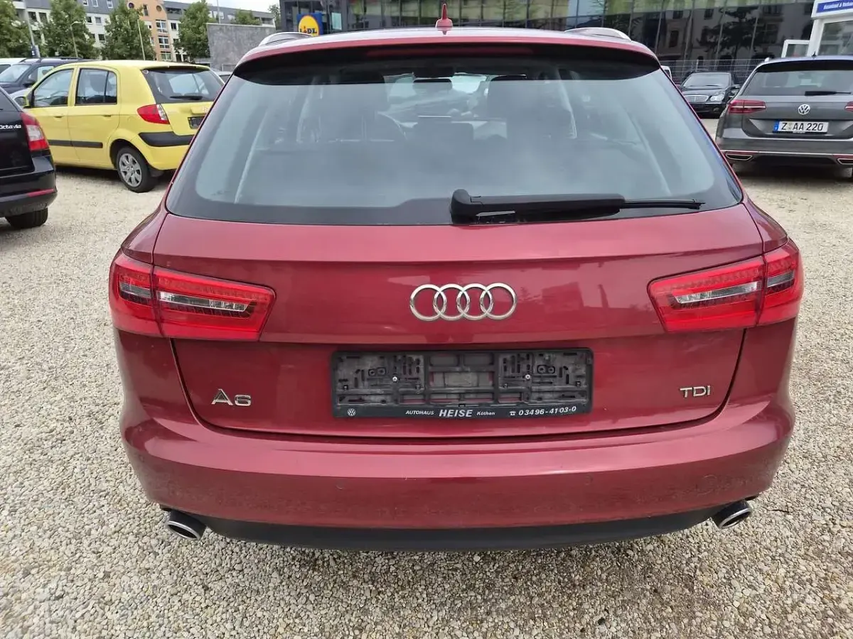 Gebraucht Audi A6 204 PS (150 kW) 2014 Granatrot perleffekt Kombi