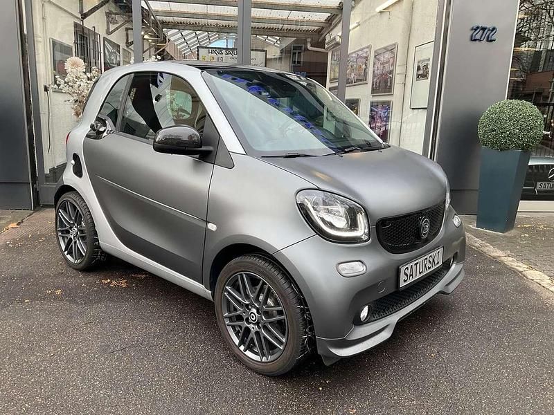 Gebraucht Smart ForTwo Coupé Brabus 90 PS (66 kW) 2015 Titanio grey matt Coupé