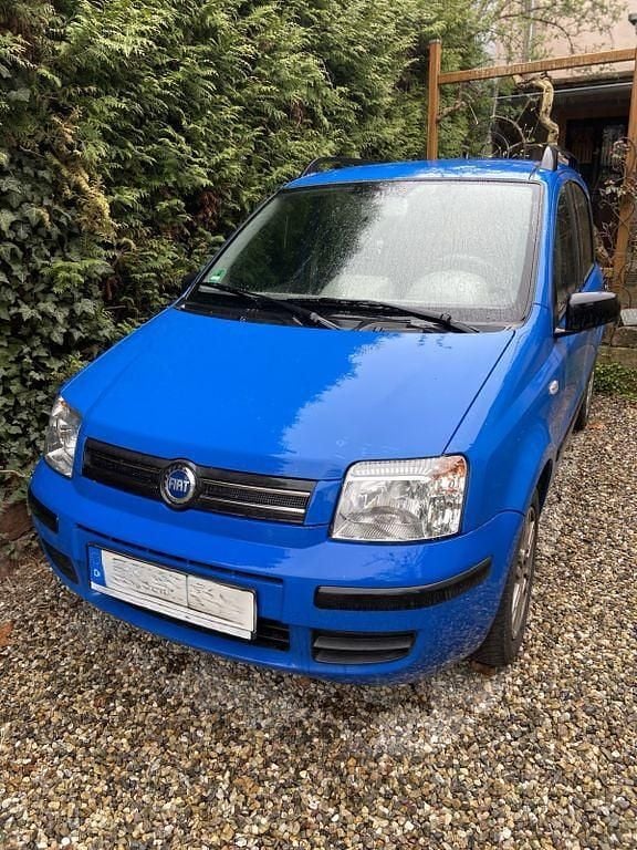 Second-hand Fiat Panda 60 CP (44 kW) 2004 Albastru Hatchback
