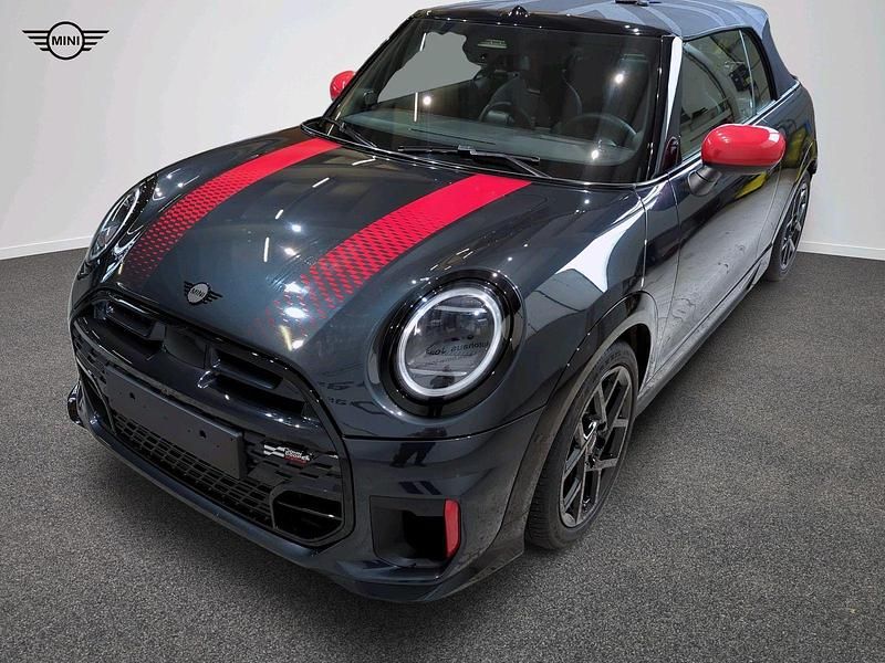 Grau Gebraucht 2024 Mini John Cooper Works Cabriolet Cabrio | 43.093 € (Etwas zu teuer) - Bild 1/4