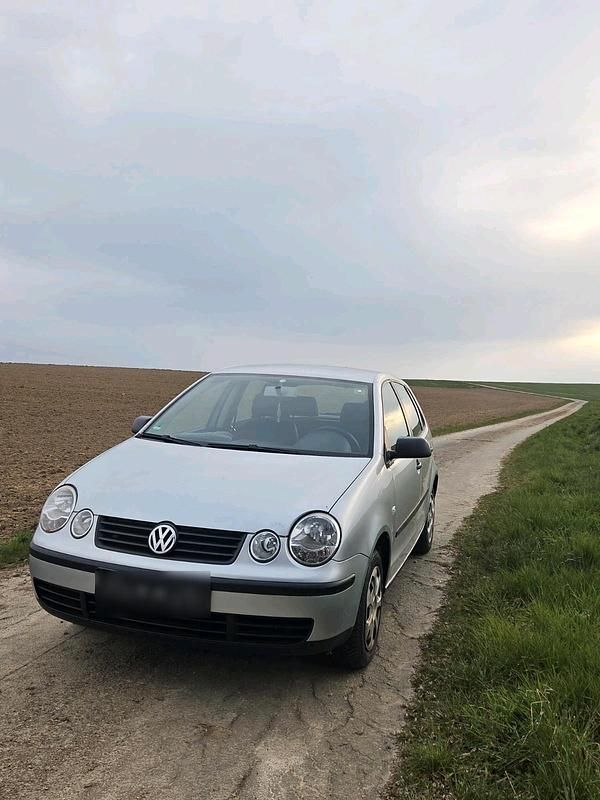 Gebraucht VW Polo 75 PS (55 kW) 2003 Grau Kleinwagen