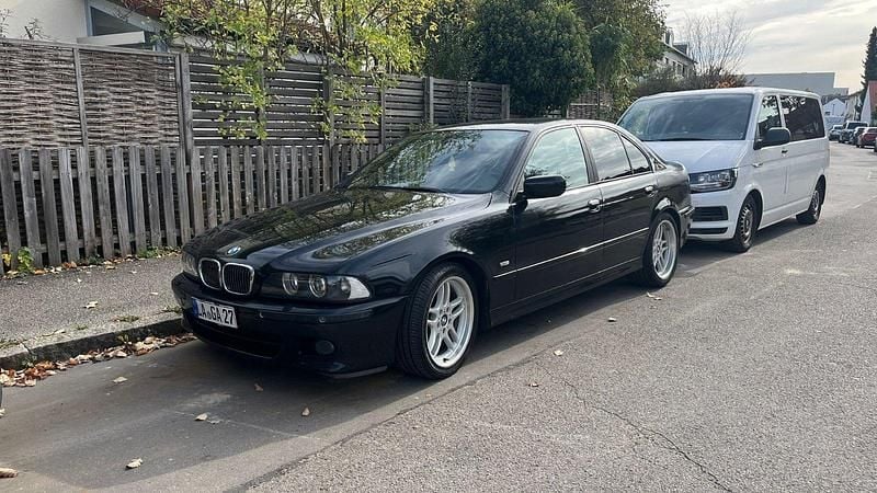 Schwarz Gebraucht 2002 BMW 525 M Sport Limousine | 7.100 € (Etwas zu teuer) - Bild 1/4