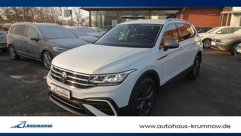Weiß Gebraucht 2022 VW Tiguan Allspace S SUV | 25.900 € (Guter Preis) - Bild 1/4