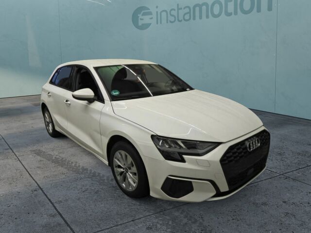 Weiß Gebraucht 2022 Audi A3 e-tron Sport Kleinwagen | 22.520 € (Fairer Preis) - Bild 1/2