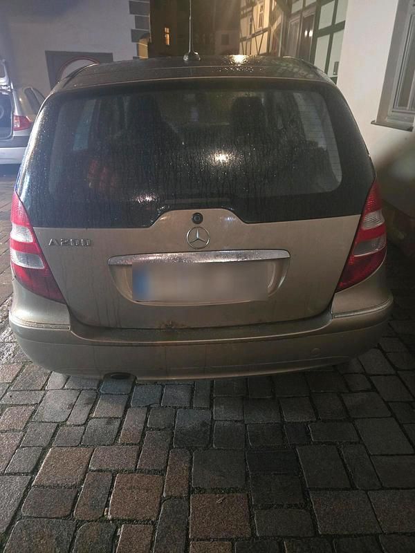 Gebraucht Mercedes A200 136 PS (100 kW) 2004 Gold Limousine