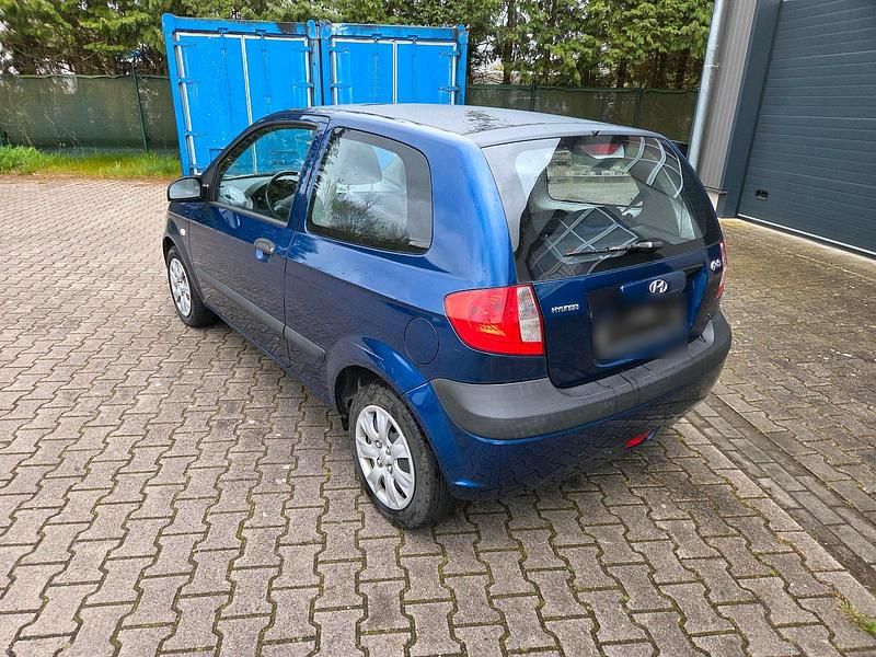 Second-hand Hyundai Getz 67 CP (49 kW) 2007 Albastru Hatchback