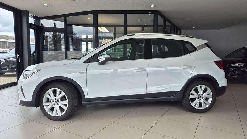 Gebraucht Seat Arona Xperience 110 PS (80 kW) 2023 Weiß SUV