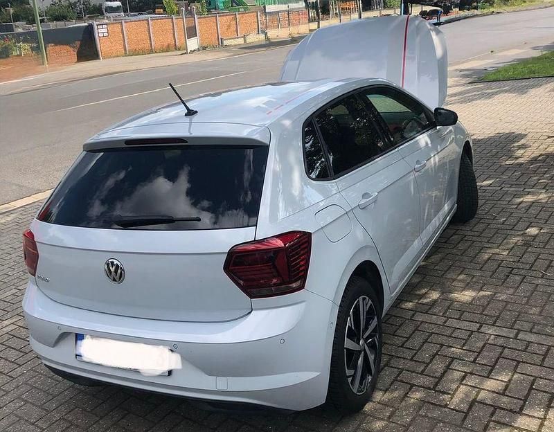 Gebraucht VW Polo Beats 95 PS (69 kW) 2018 Weiß Kleinwagen