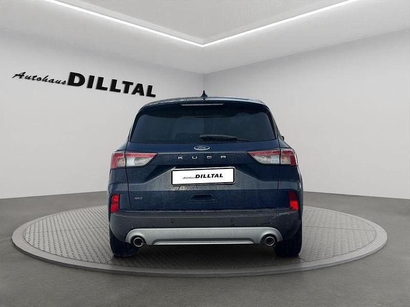 Gebraucht Ford Kuga Titanium 190 PS (139 kW) 2021 Blau SUV