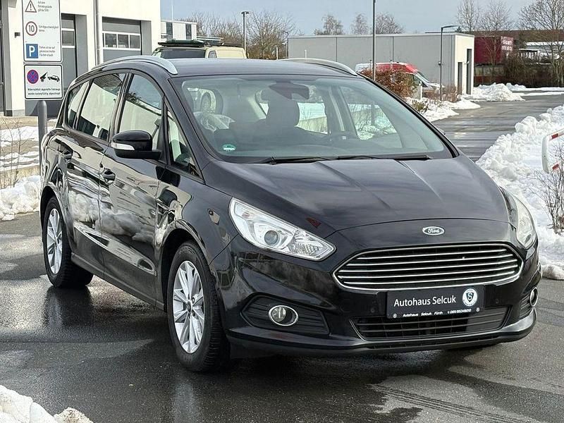 Gebraucht Ford S-MAX Trend 150 PS (110 kW) 2016 Schwarz Van / Kleinbus