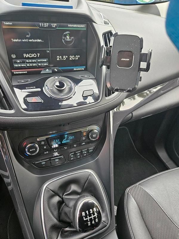 Gebraucht Ford Kuga 150 PS (110 kW) 2016 Blau SUV