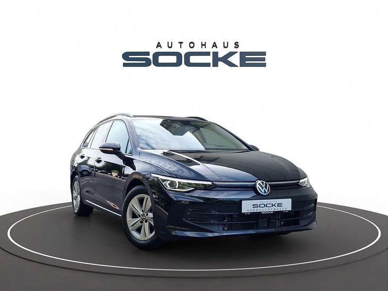 Schwarz Gebraucht 2024 VW Golf VIII Life Kombi | 29.485 € (Teuer) - Bild 1/4