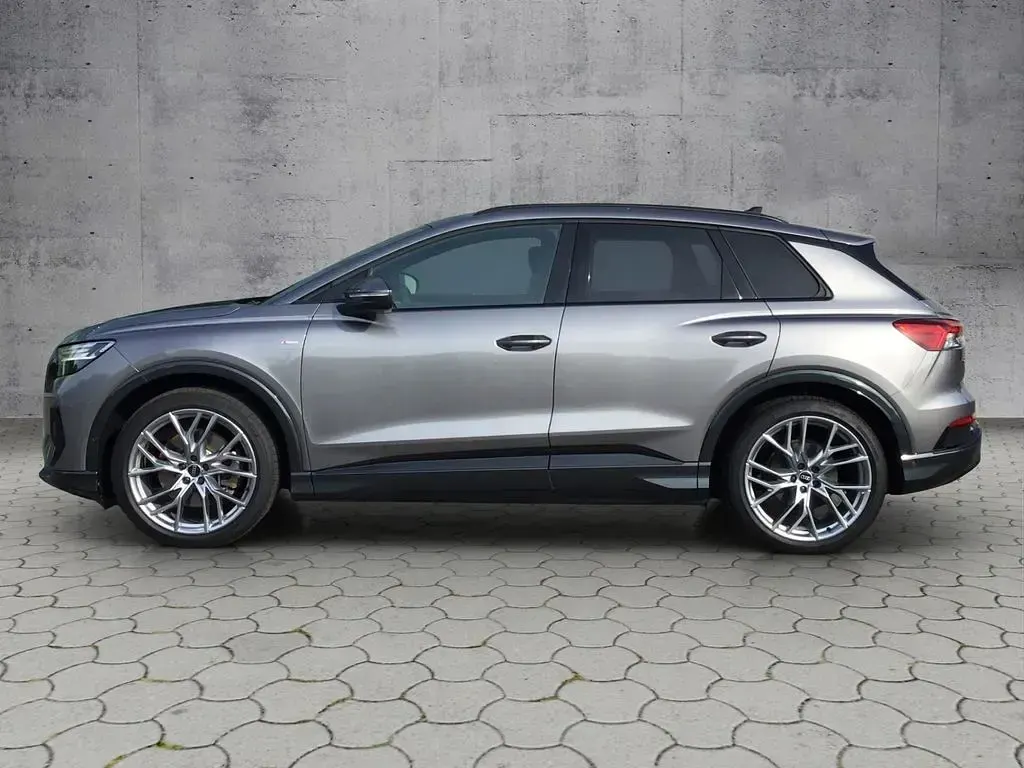Gebraucht Audi Q4 e-tron Ambiente 210 kW (286 PS) 2024 Taifungrau metallic SUV