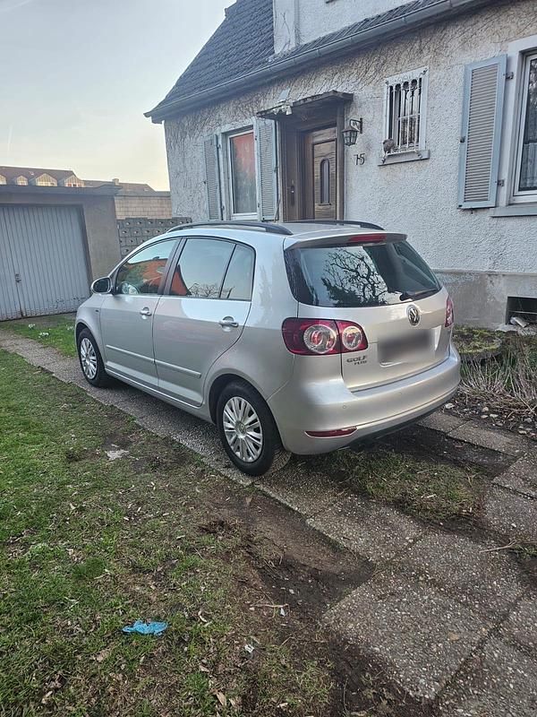 Gebraucht VW Golf VII 122 PS (89 kW) 2013 Silber Limousine