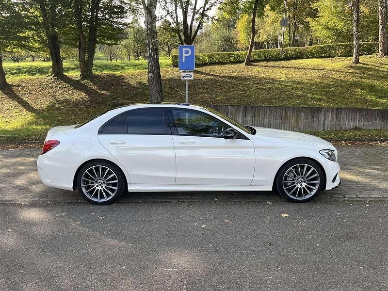 Gebraucht Mercedes C400 AMG 333 PS (244 kW) 2017 Weiß Limousine