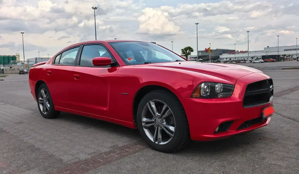 Usata Dodge Charger 375 CV (275 kW) 2014 Rosso Berlina