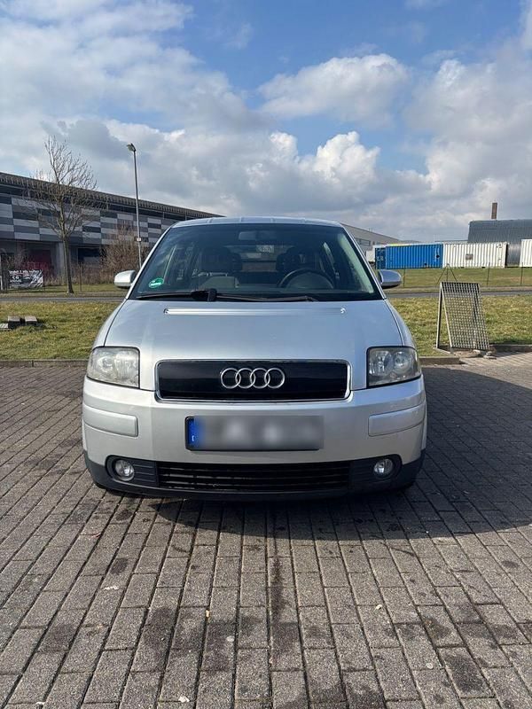 Silber Gebraucht 2001 Audi A2 Kleinwagen | 1.000 € - Bild 1/4
