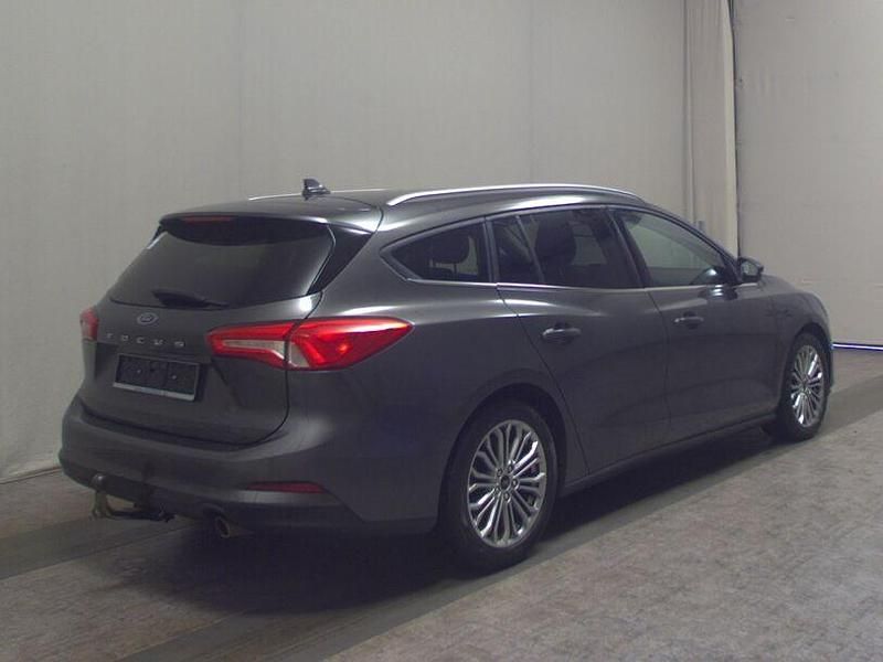 Gebraucht Ford Focus Titanium 182 PS (133 kW) 2019 Magneticgrau (metallic) Kombi