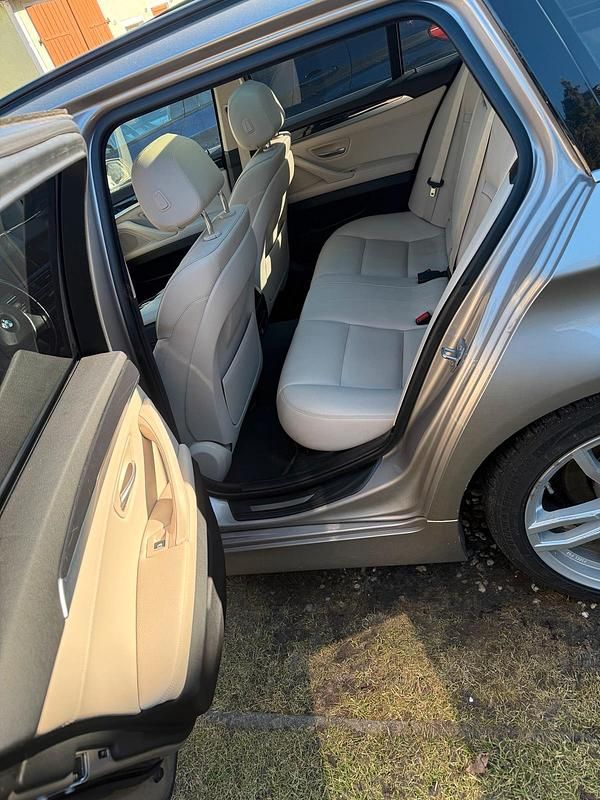 Gebraucht BMW 525 218 PS (160 kW) 2017 Andere farben Kombi