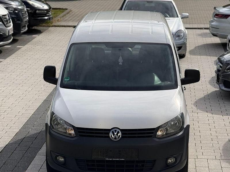 Weiß Gebraucht 2012 VW Caddy Van / Kleinbus | 5.650 € (Guter Preis) - Bild 1/4