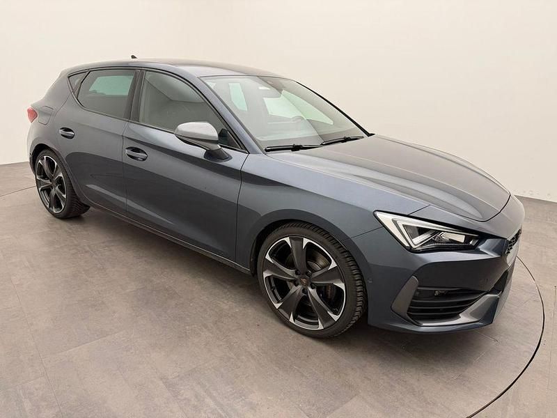 Gebraucht Cupra Leon VZ 300 PS (220 kW) 2023 Grau Limousine