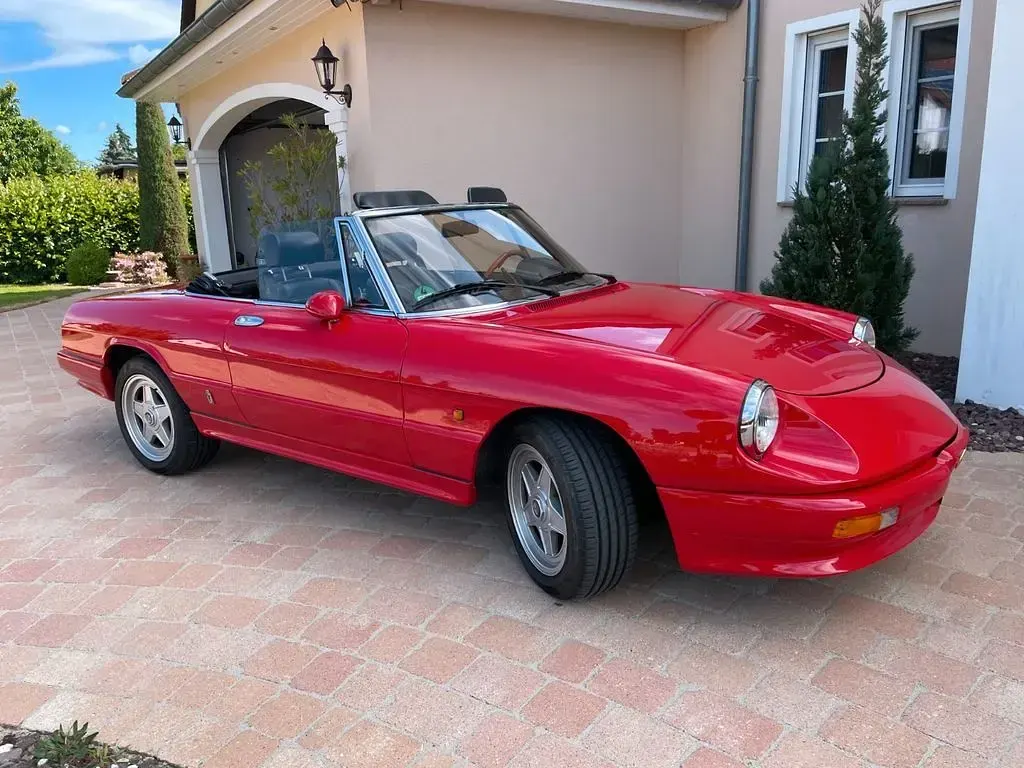 Gebraucht Alfa Romeo Spider 116 PS (85 kW) 1988 Rot Cabrio