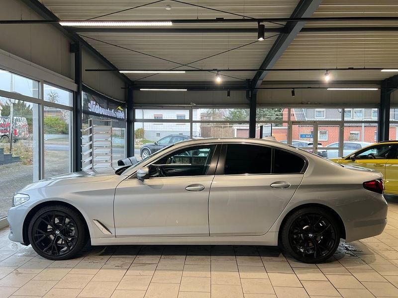 Gebraucht BMW 520 Performance 190 PS (139 kW) 2018 Silber Limousine